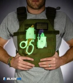 Leatherman Raptor Multi-Tool Scissors Glow/Purple Limited Edition -Gerbere Store Leatherman Raptor Multi Tool Scissors Glow Purple Limited Edition BHQ 115026 kp vest web